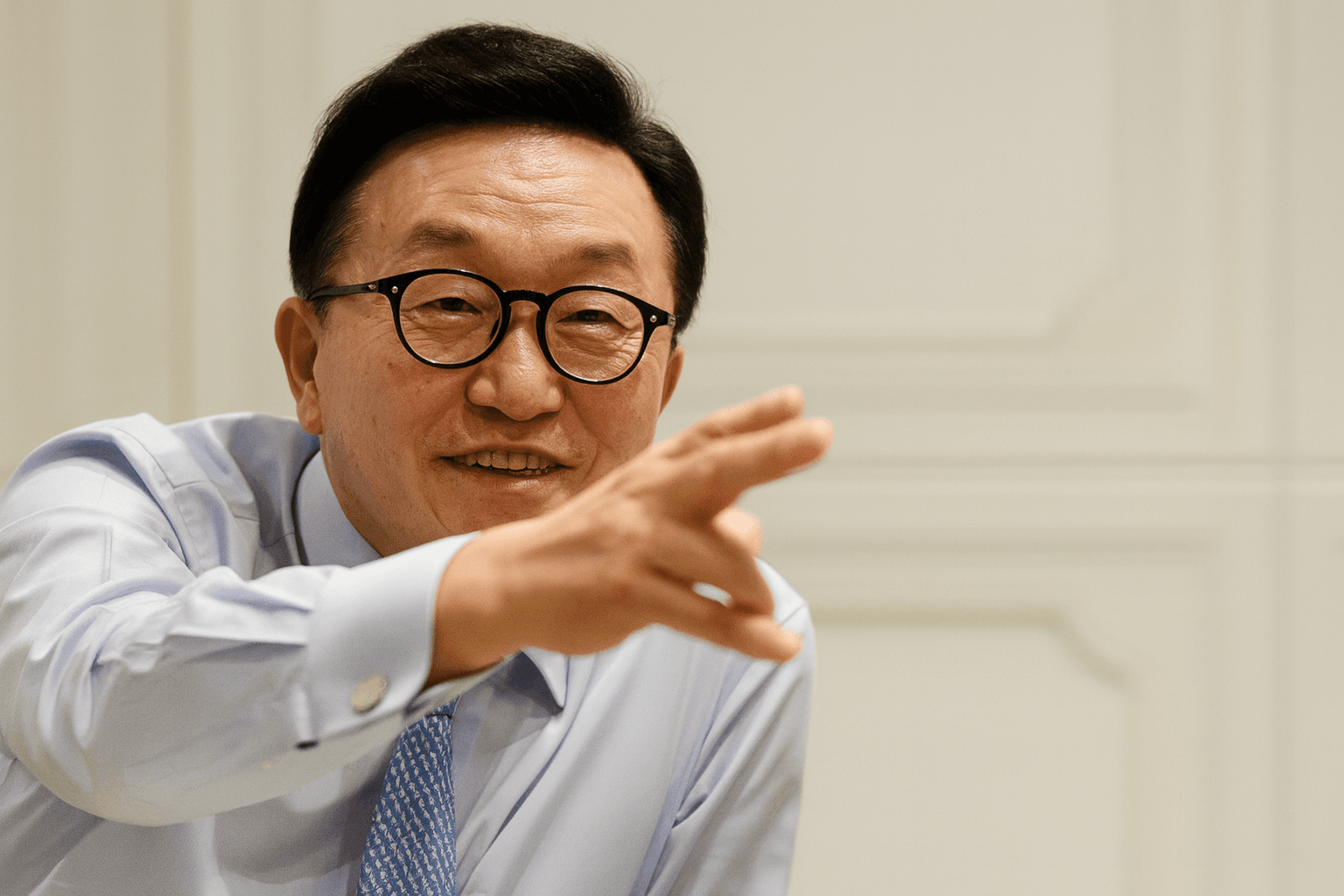 돈은 아름다운 꽃이다: 재벌이 된 증권맨 박현주, 인도시장에 도전하다